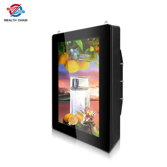 CMS IP55 Outdoor LCD Digital Signage For Advertising Vertical / Horizontal display